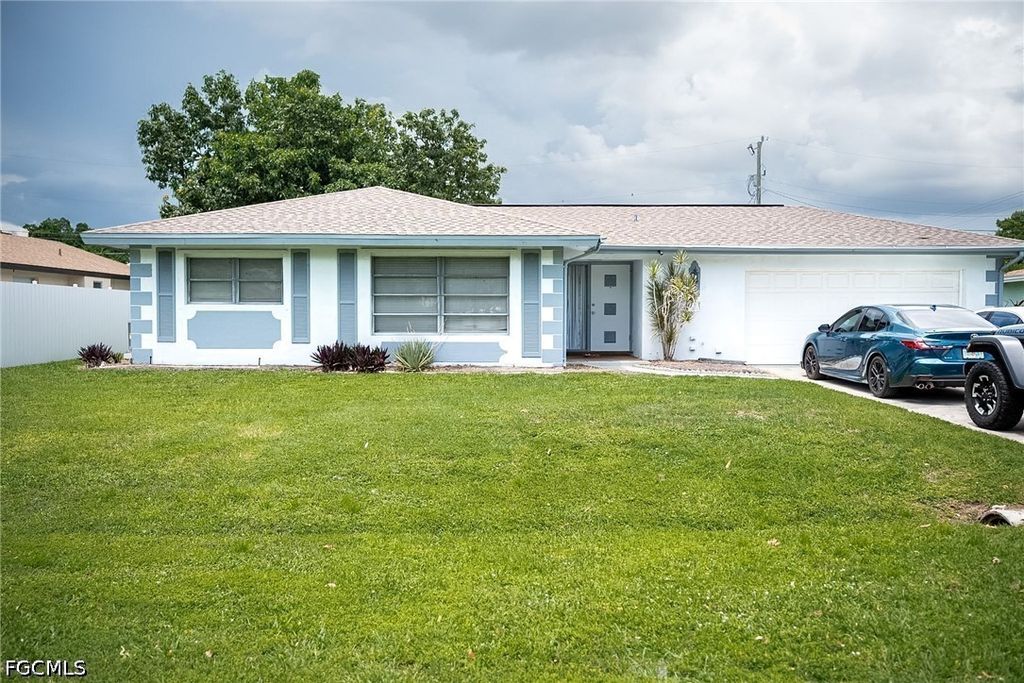 345 Se 47th Ter, CAPE CORAL