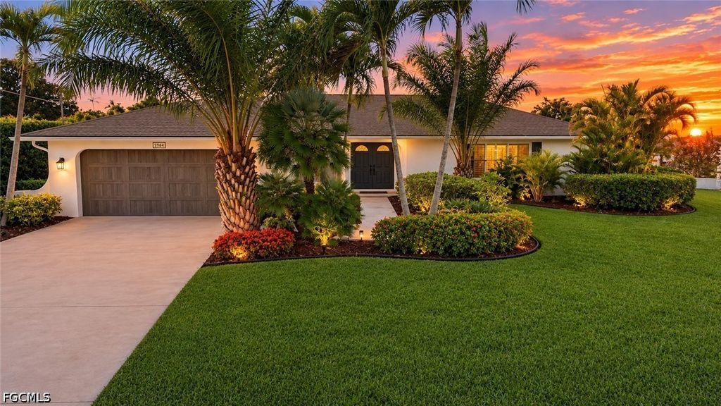 5964 Baker Ct, Fort Myers