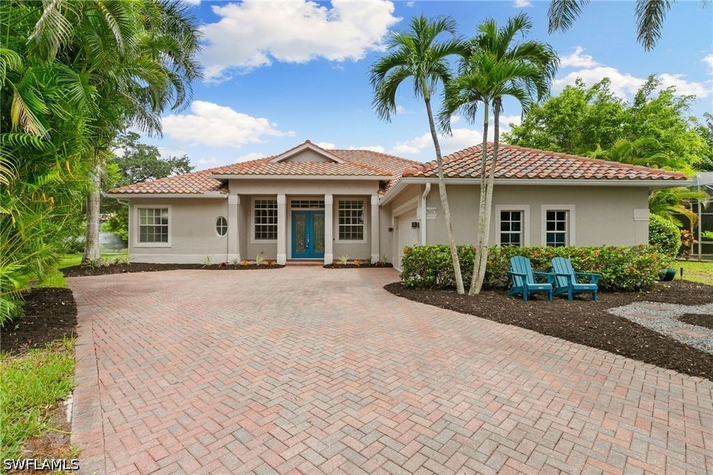 3917 Fabienne Ct, NAPLES