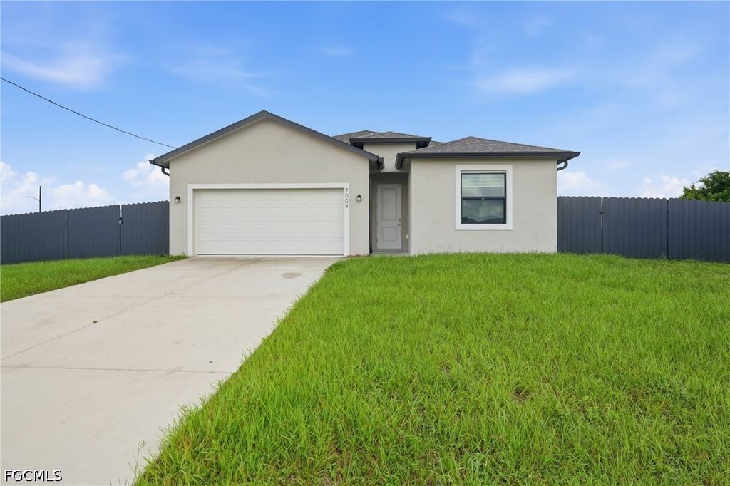 7004 Alfa Ct, LABELLE