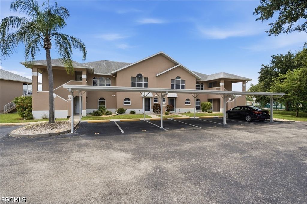 20 Cosmopolitan Dr 6, LEHIGH ACRES