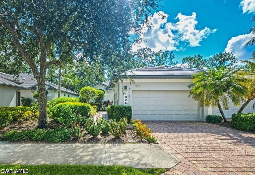 1826 Tarpon Bay Dr S 91, Naples