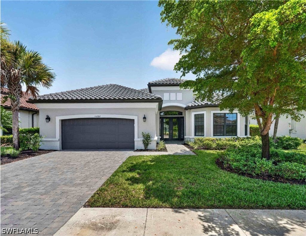 15286 Arpino Ct, Naples