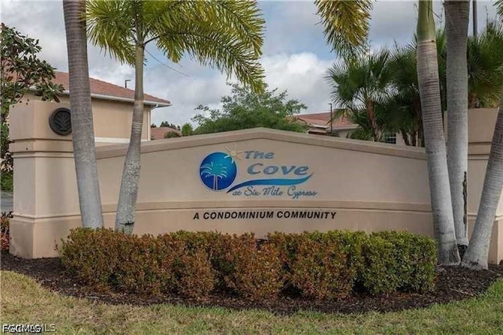8331 Bernwood Cove Loop 1401, FORT MYERS
