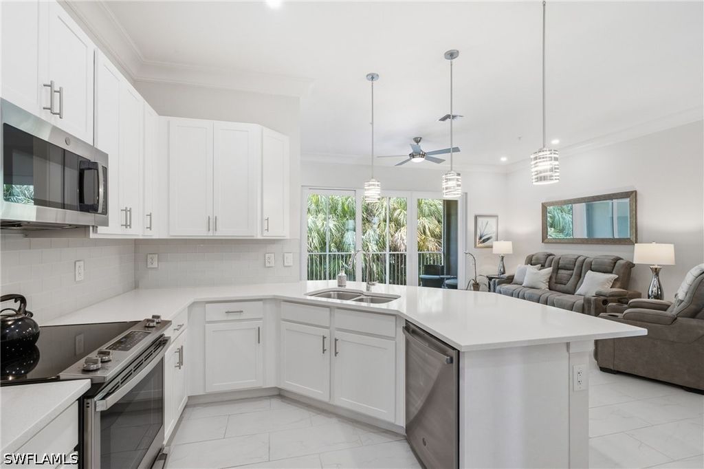 238 Indies Dr E 201, Naples