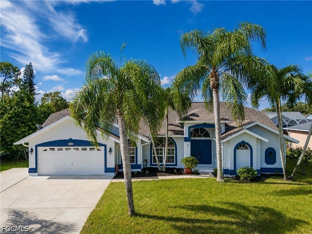 9132 Bryant Rd, Fort Myers