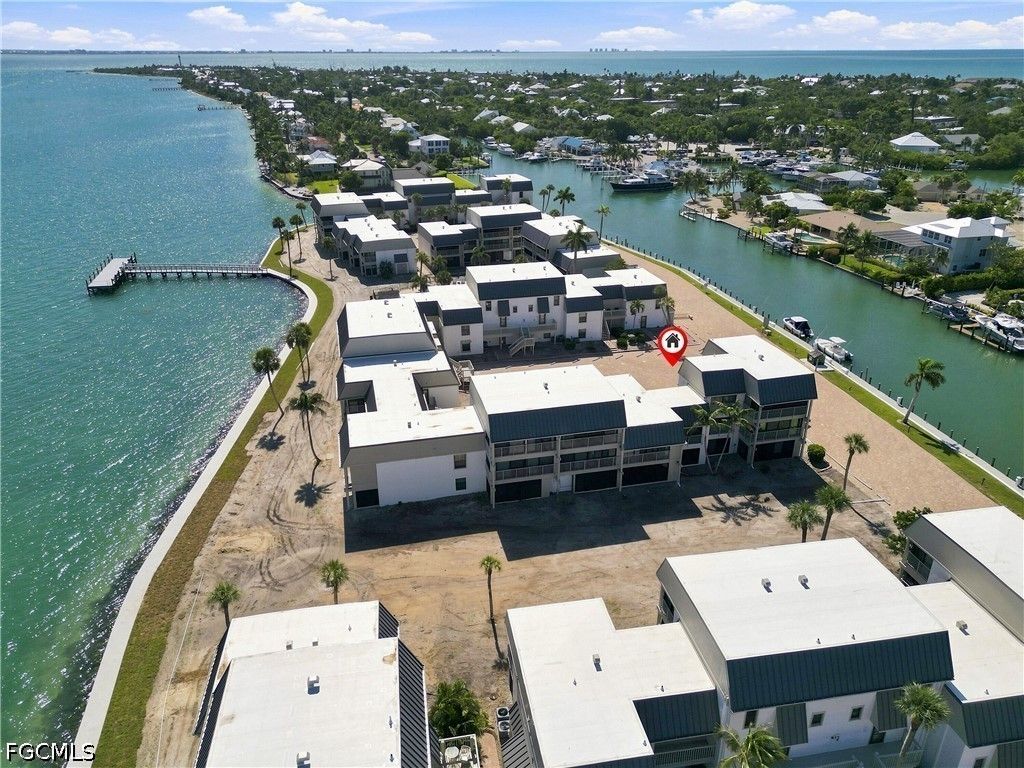 760 Sextant Dr 722, Sanibel
