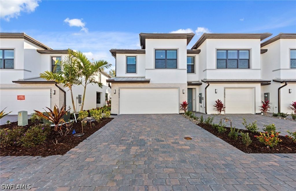 27832 Solis Grande Dr, Bonita Springs