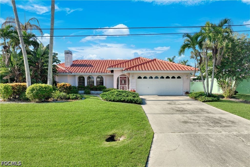 212 Kamal Pkwy, Cape Coral