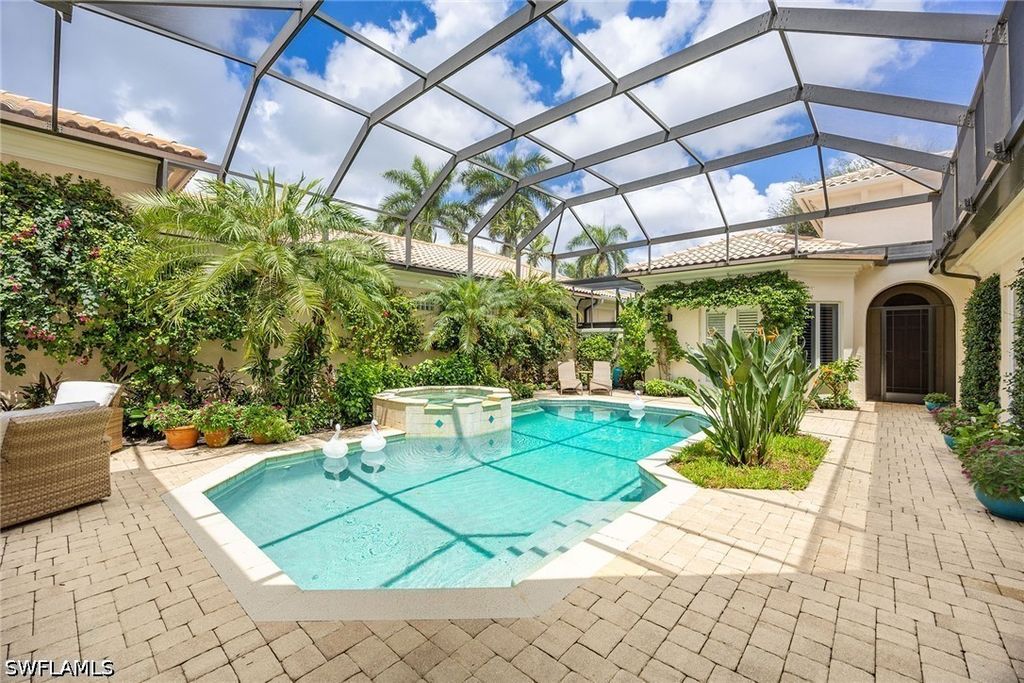 9154 Torrefino Ct, Naples