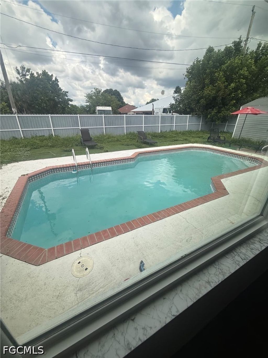 129 E Lake Dr, Lehigh Acres