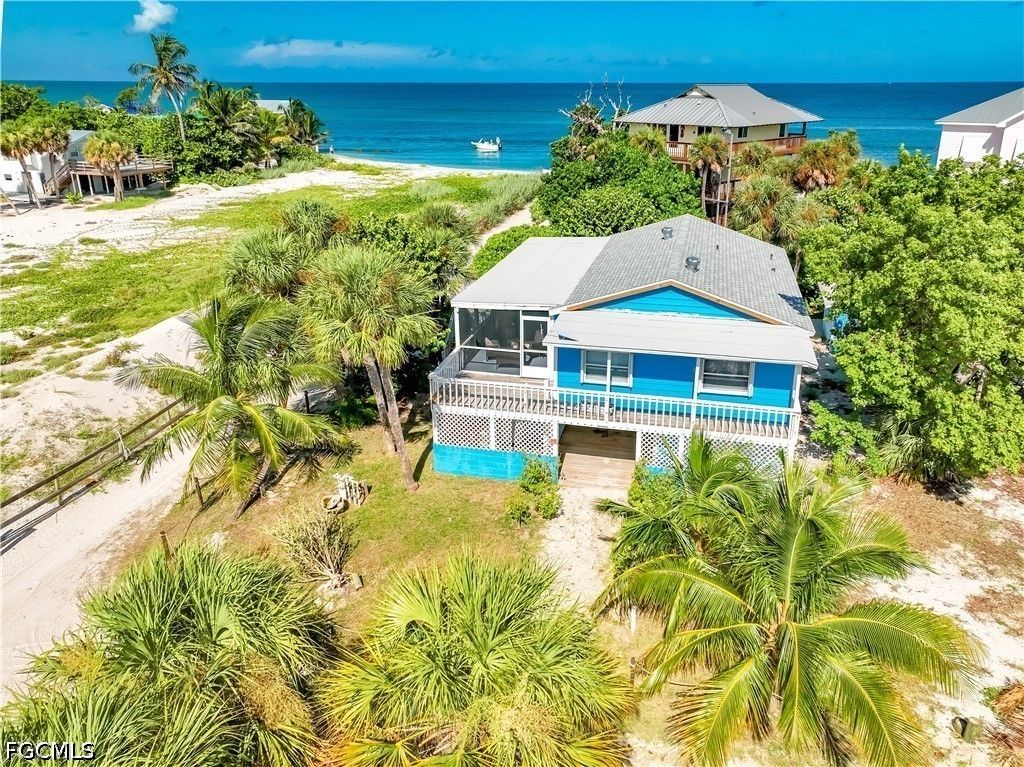 210 Nighthawk Dr, CAPTIVA