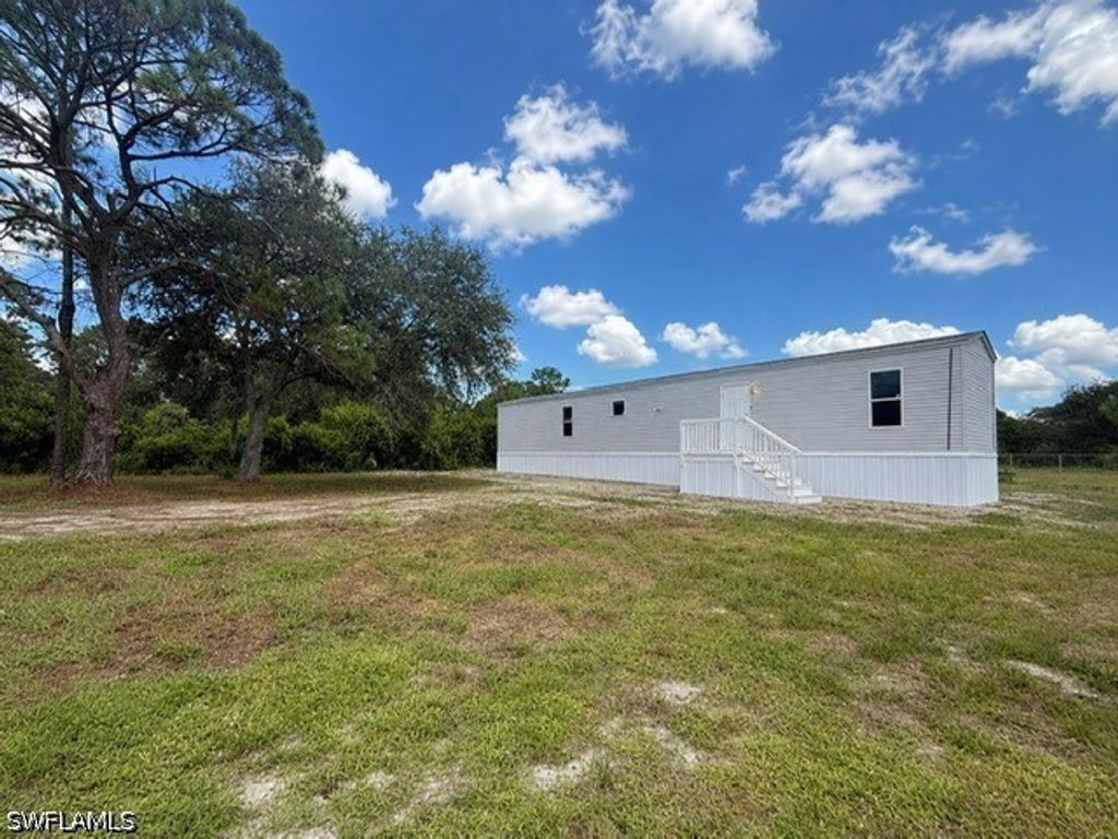 385 S Lindero St, Montura Ranches
