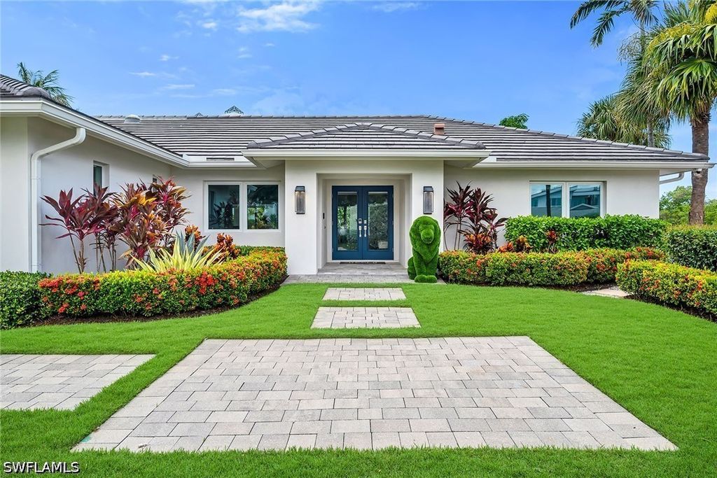 5215 Seashell Ave, Naples