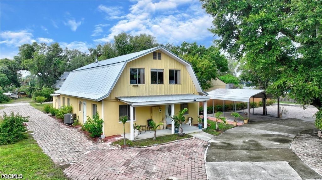 123 Riverbend Dr, LABELLE