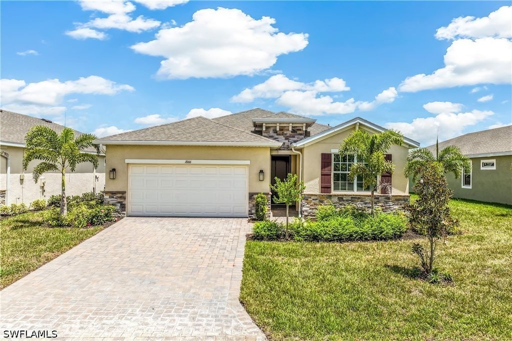 18166 Lagoon Reach Ln, North Fort Myers
