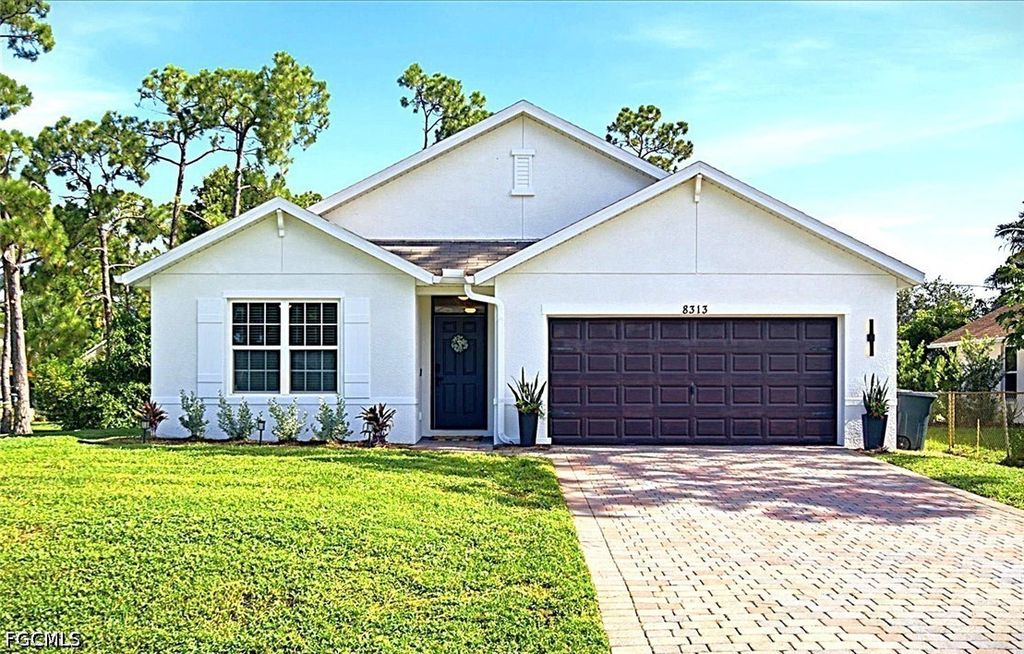 8313 Trillium Rd, FORT MYERS