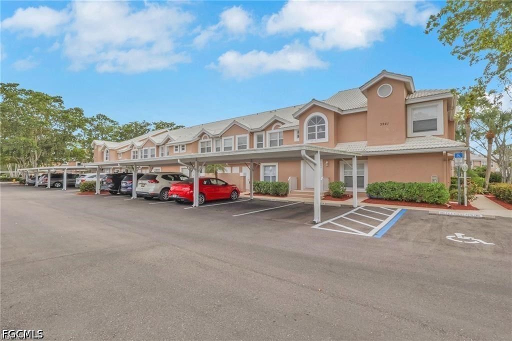 3941 Leeward Passage Ct 205, Bonita Springs