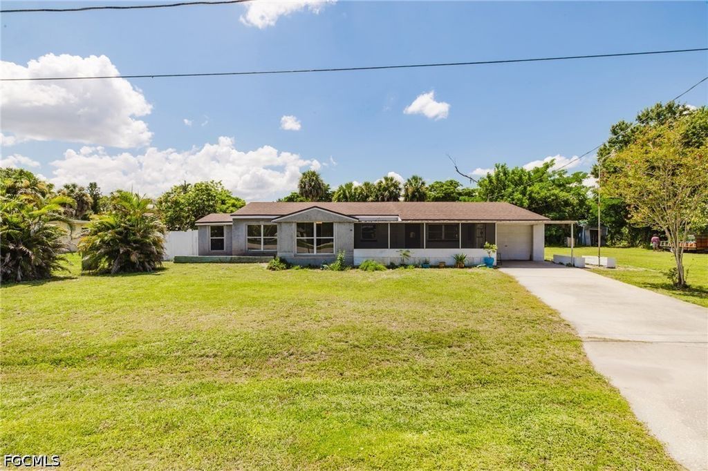 4616 Eugene St, Fort Myers
