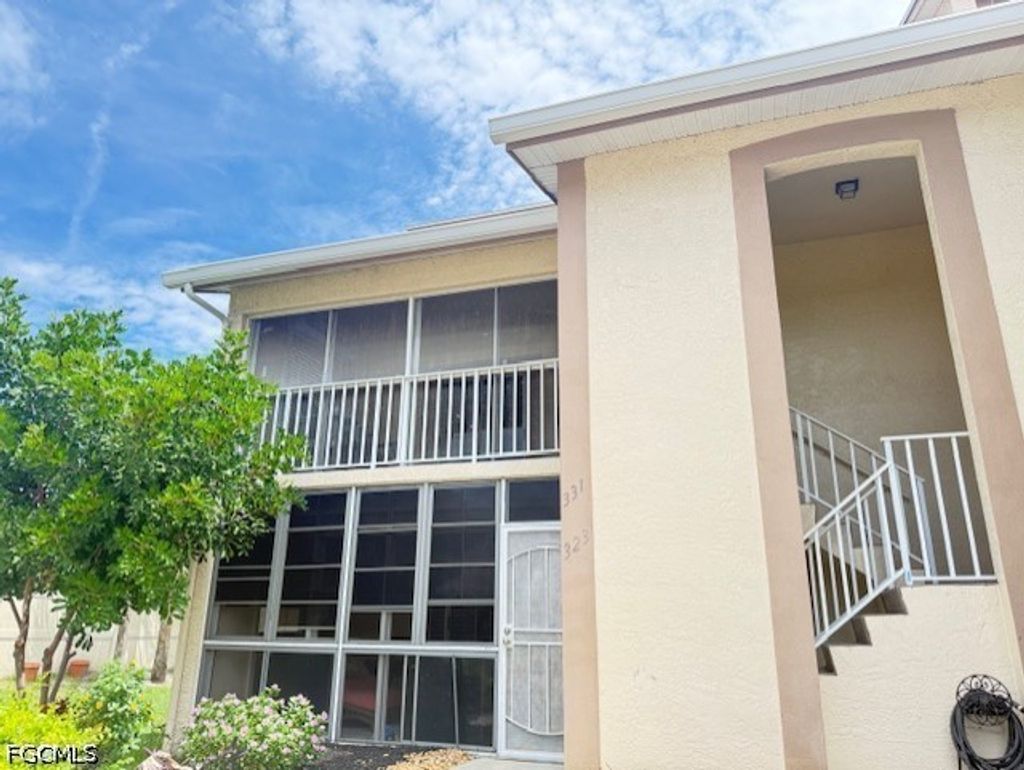 12540 Kelly Greens Blvd 331, FORT MYERS