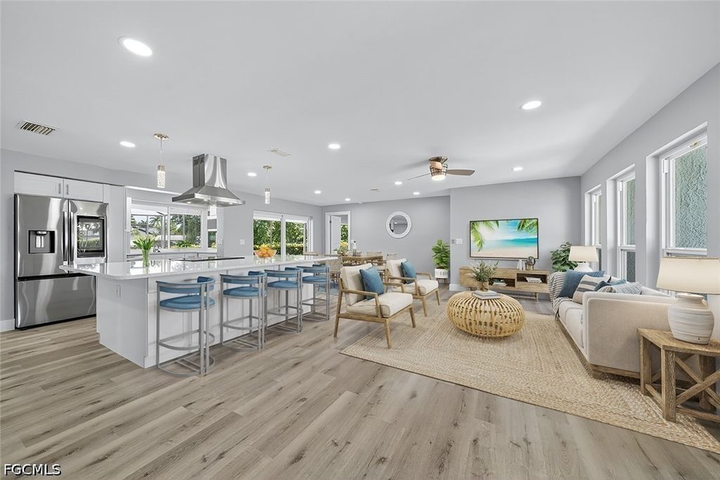 1358 Sheffield Way, Fort Myers