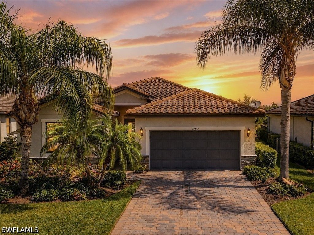 17332 Ashcomb Way, Estero