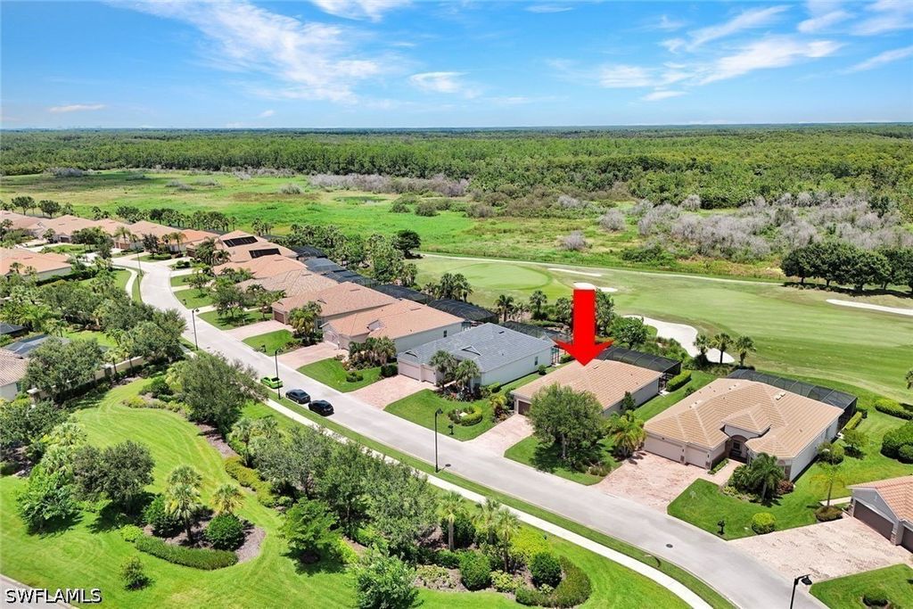 9263 Fieldstone Ln, Naples