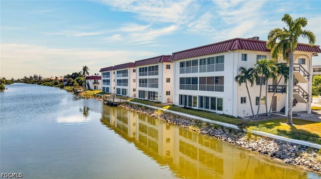 1610 Middle Gulf Dr B-2, Sanibel