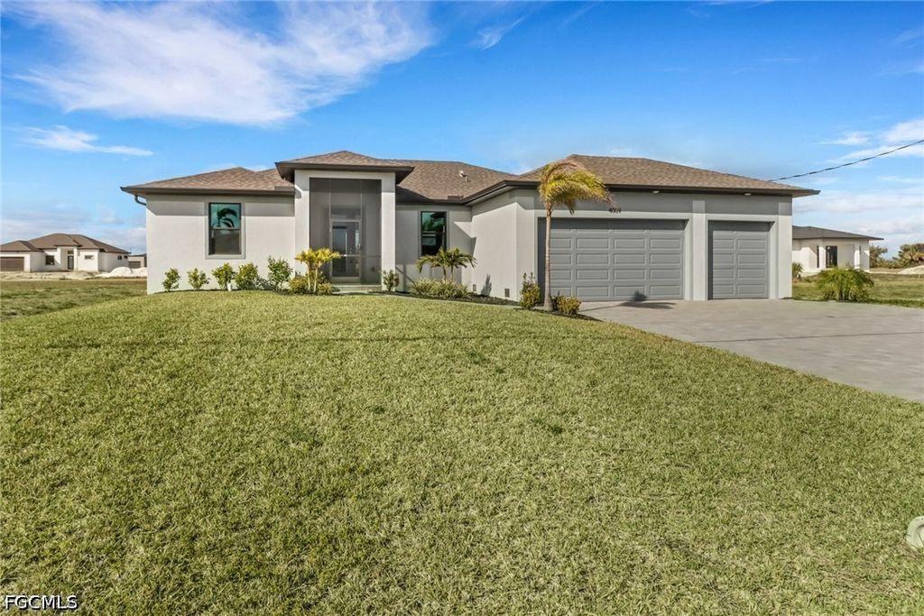 1318 Nelson Rd N, CAPE CORAL