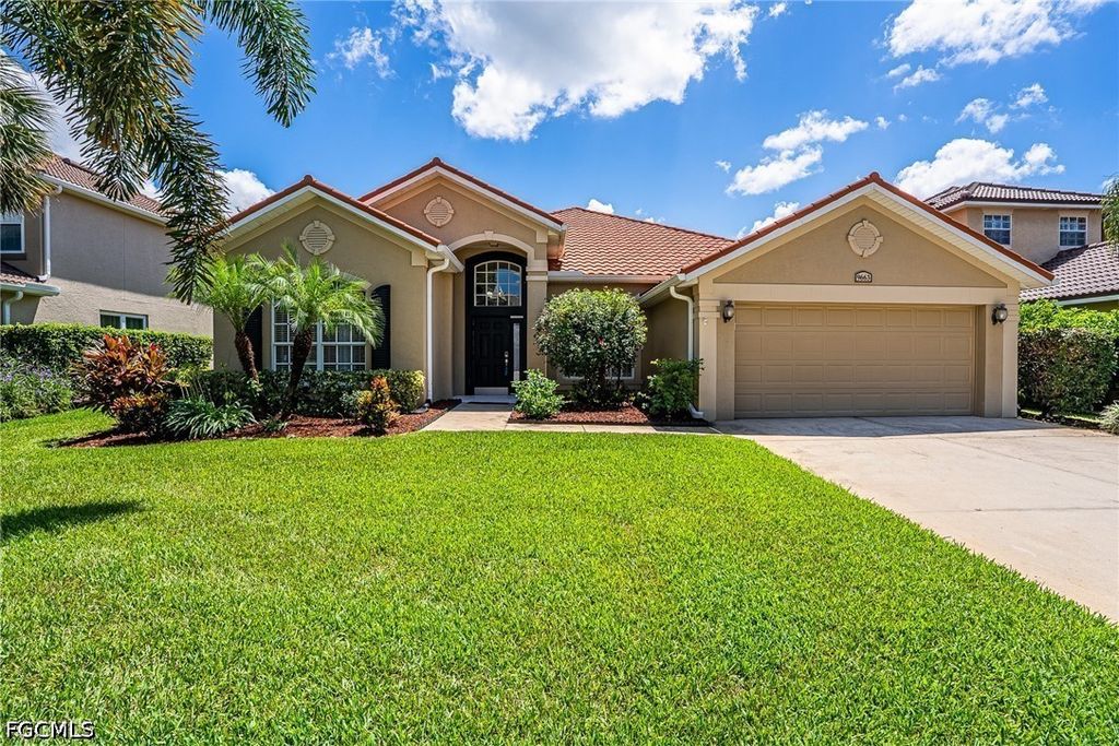 9663 Blue Stone Cir, Fort Myers