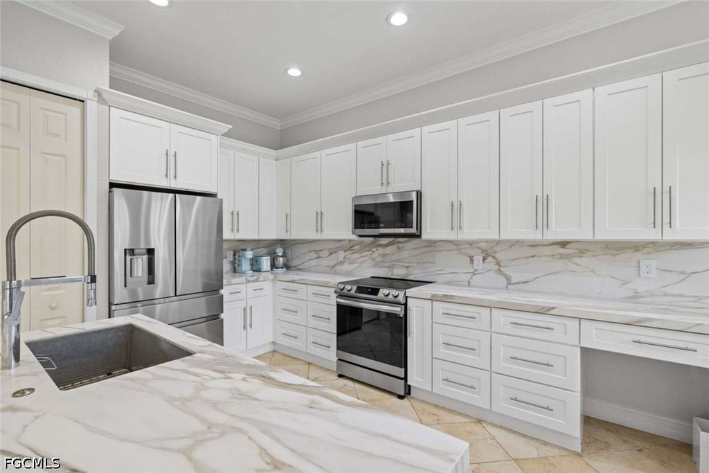 7080 Bergamo Way 201, Fort Myers