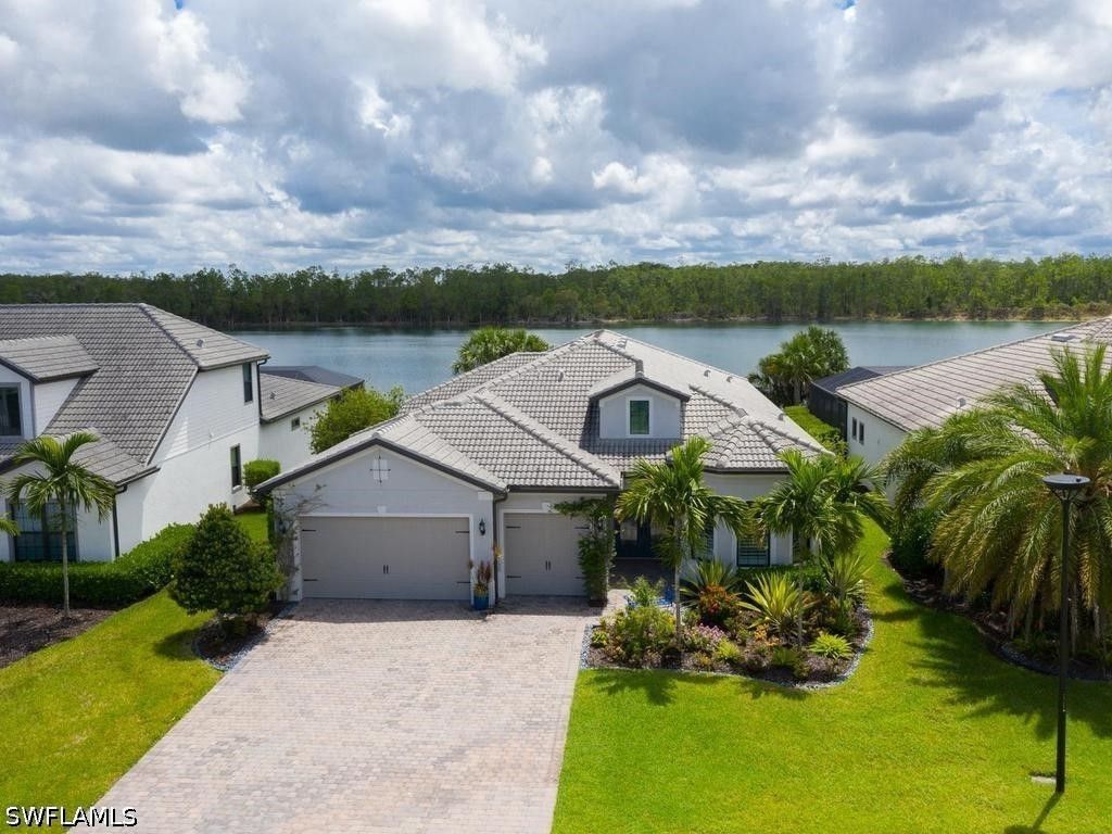 19125 Aqua Shore Dr, Estero