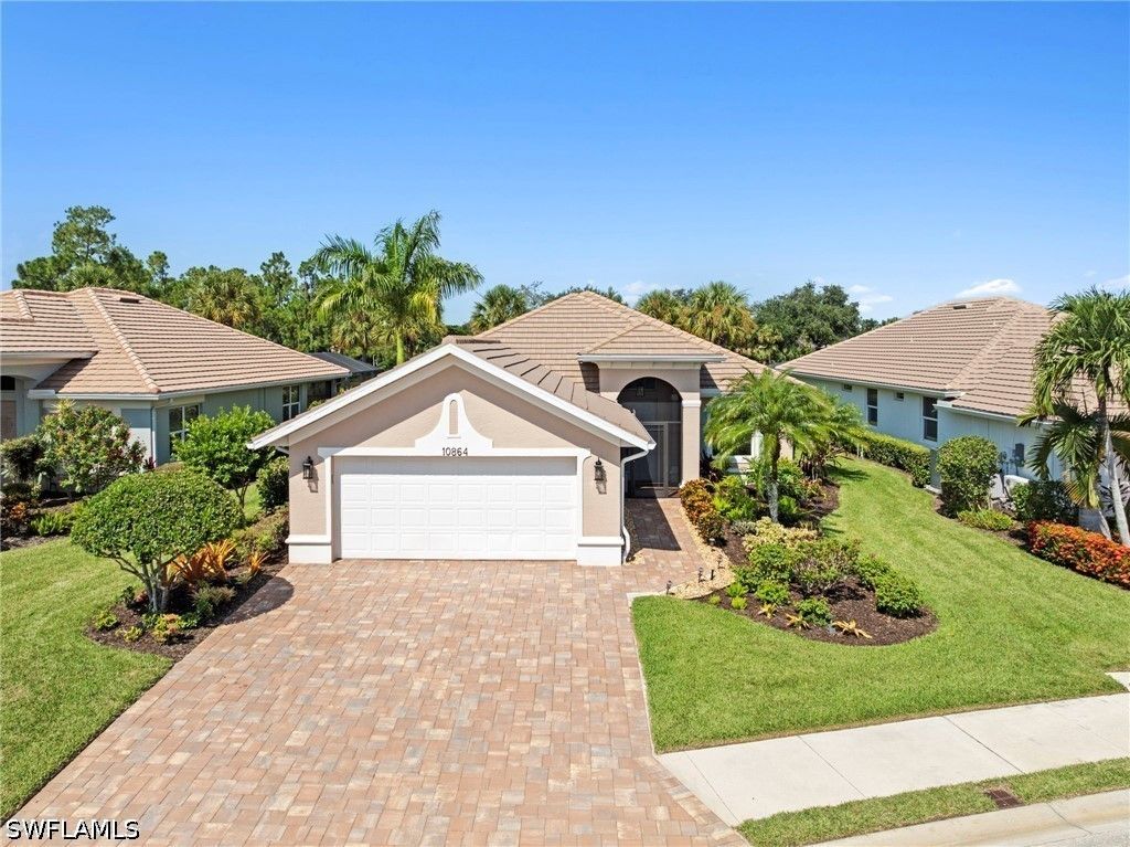 10864 Tiberio Dr, Fort Myers