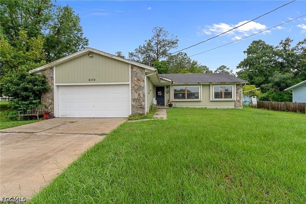 6173 Sumter Dr, Brooksville