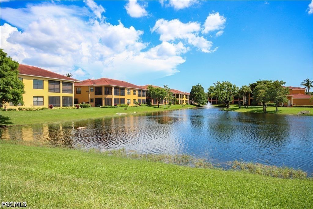 15811 Prentiss Pointe Cir 102, Fort Myers