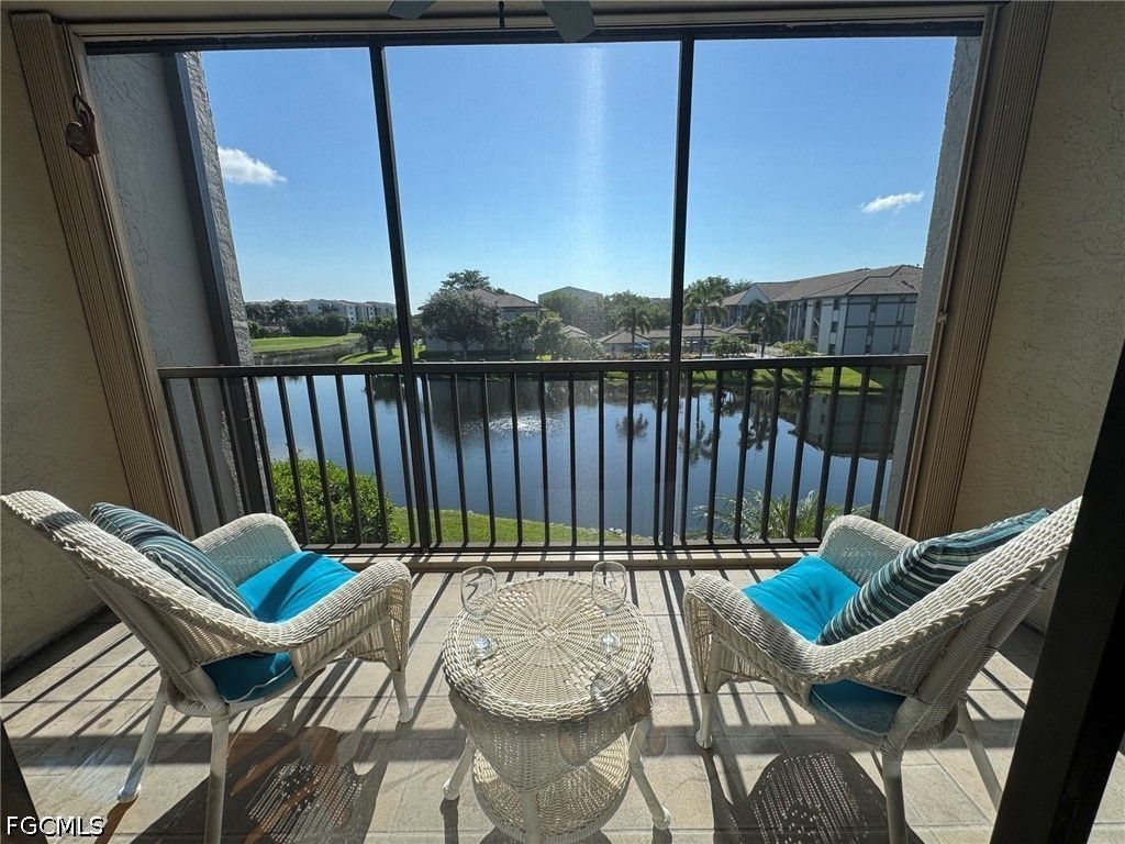 4240 Steamboat Bend 303, FORT MYERS