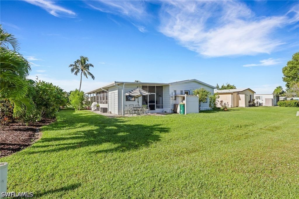 114 Audubon Rd, NAPLES