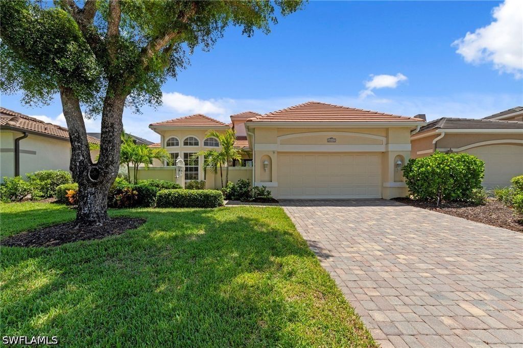 28741 Megan Dr, Bonita Springs