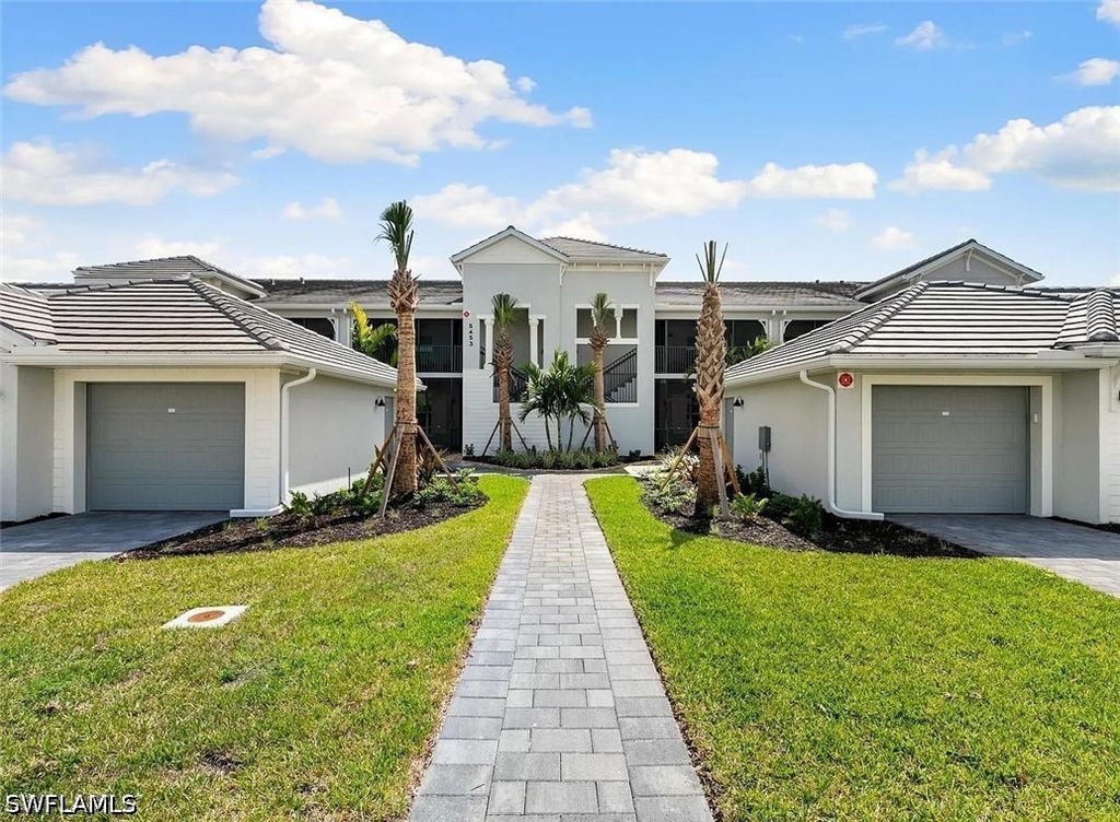 5453 Double Eagle Cir 3114, Ave Maria