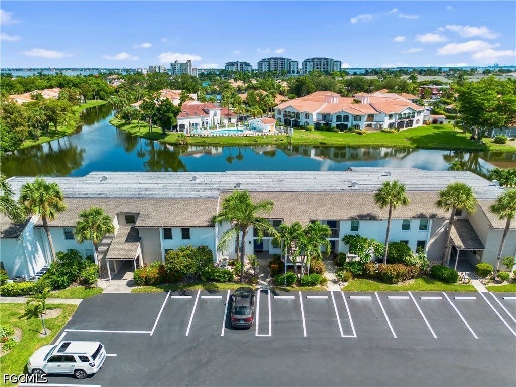5471 Peppertree Dr 7, Fort Myers