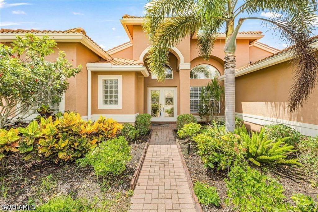 1415 Princess Sabal Pt, Naples