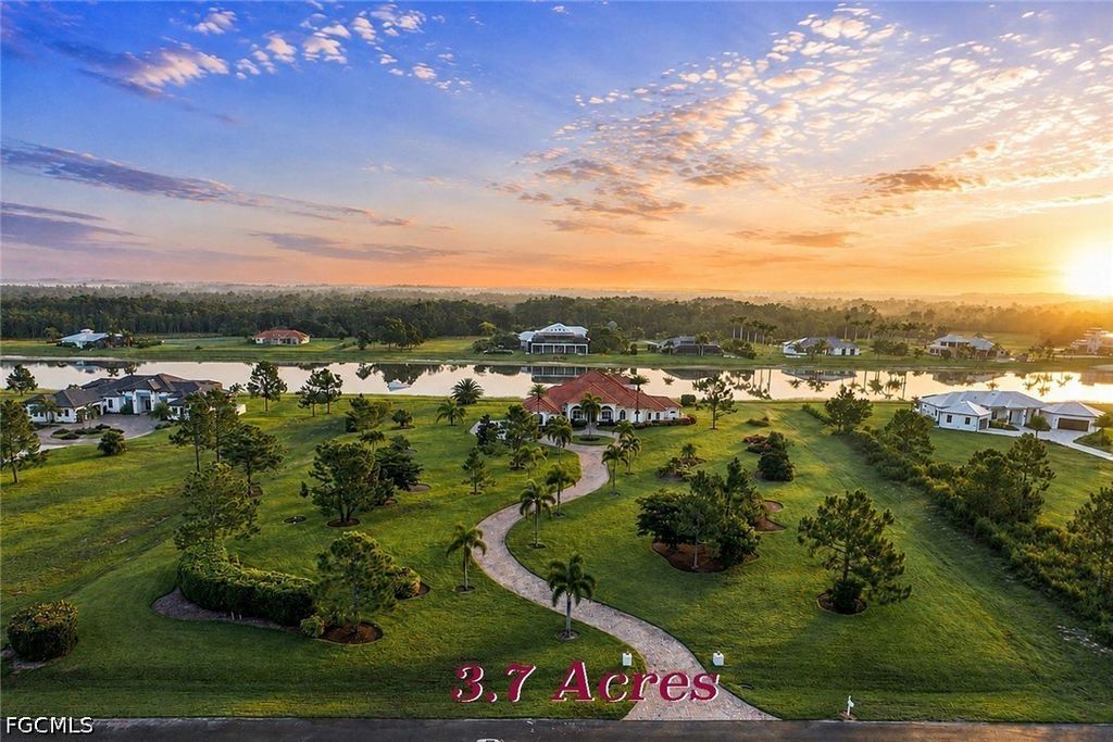 20301 Barefoot Ski Blvd, Estero