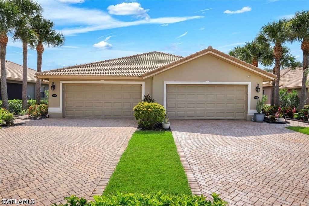 13626 Lucera Ct, ESTERO