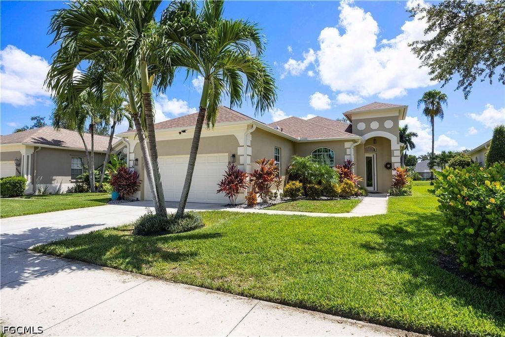 8070 Tauren Ct S, NAPLES