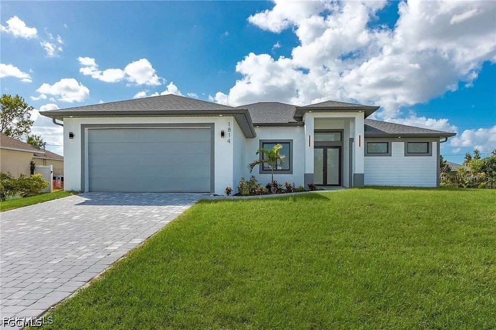 1814 Ne 22nd Ave, CAPE CORAL