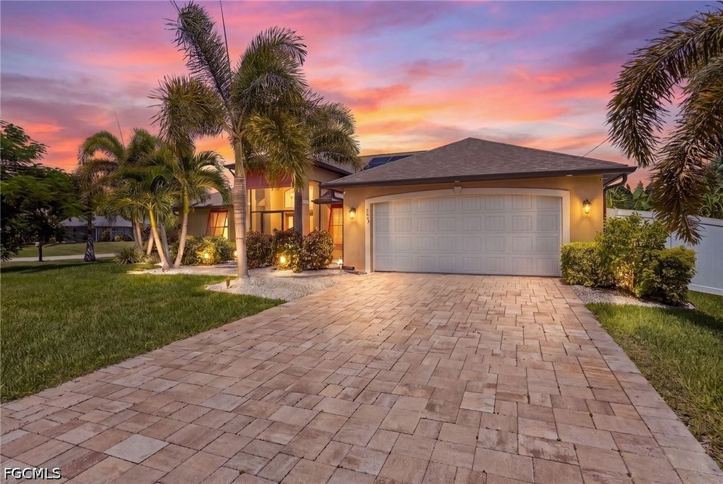 2325 Sw 20th St, Cape Coral
