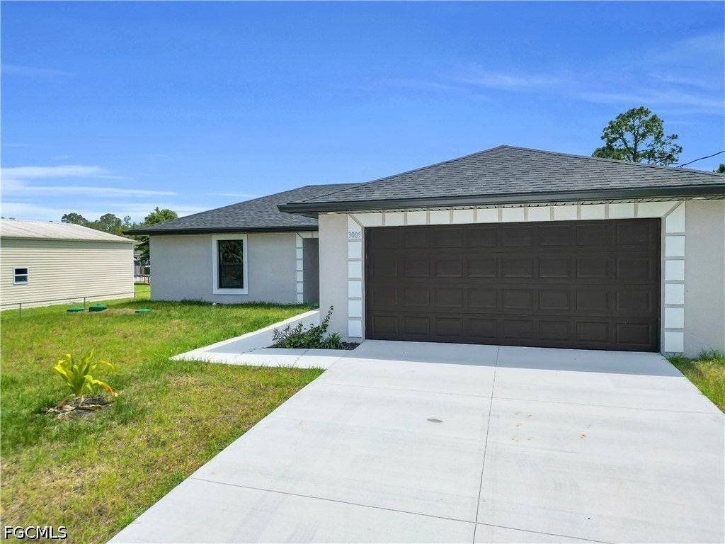 823 Mckinley Ave, Lehigh Acres