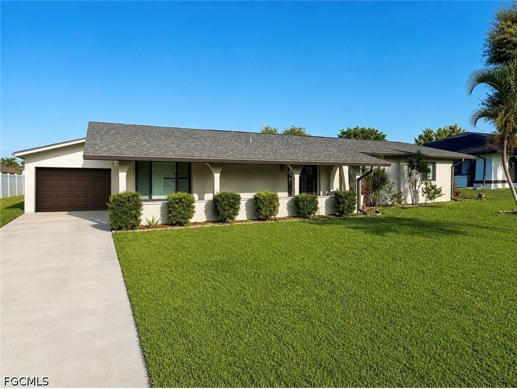 4233 Sw 1st Ave, CAPE CORAL
