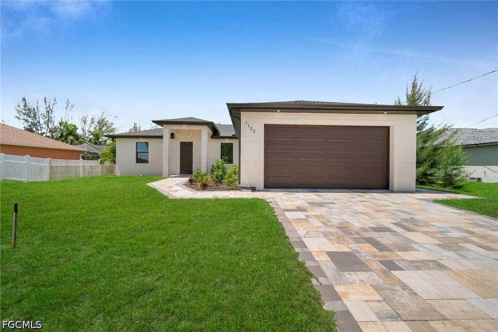 1122 Nw 26th Ave, CAPE CORAL