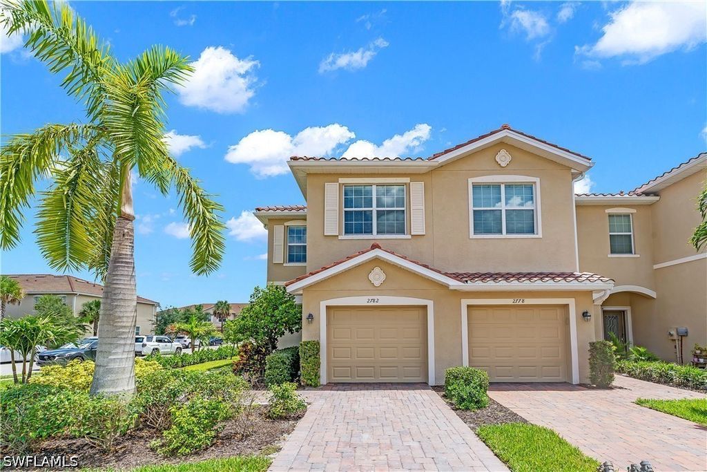 2782 Citrus St, Naples